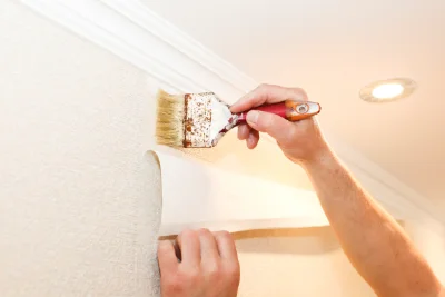 Pose de papier peint à Villechétif — revêtements muraux et toiles de verre